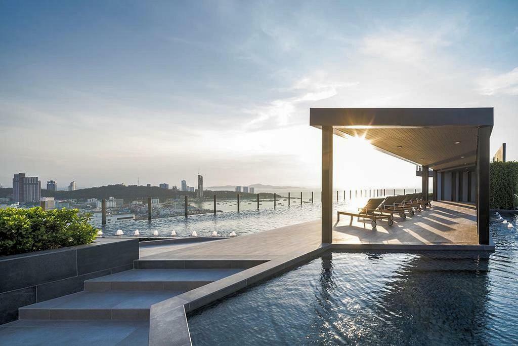 The Base Central Pattaya By Pattaya Holiday 外观 照片